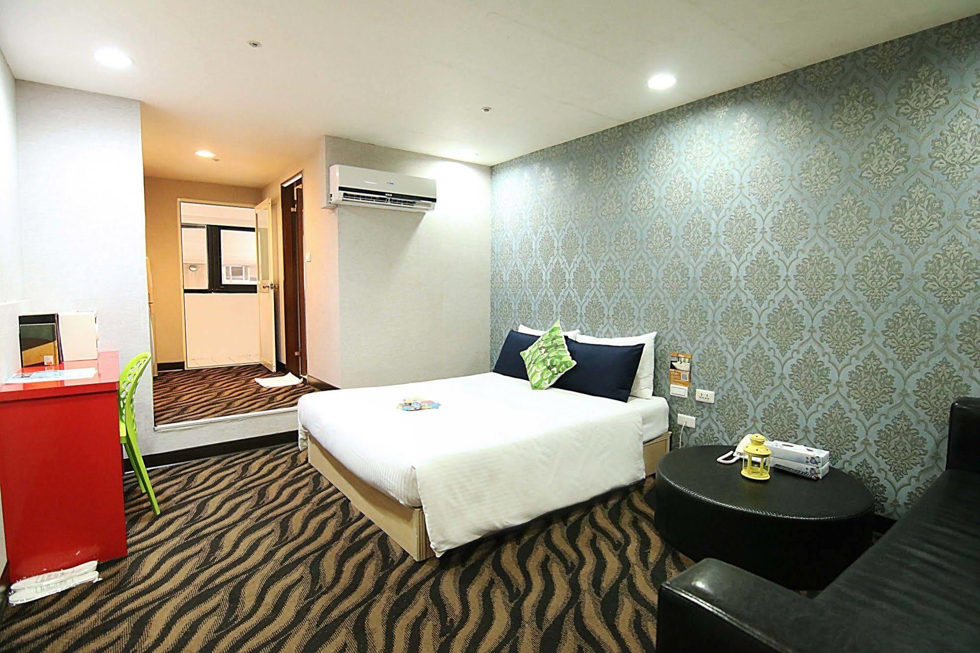 Starry Night Hotel Taipei Exterior foto